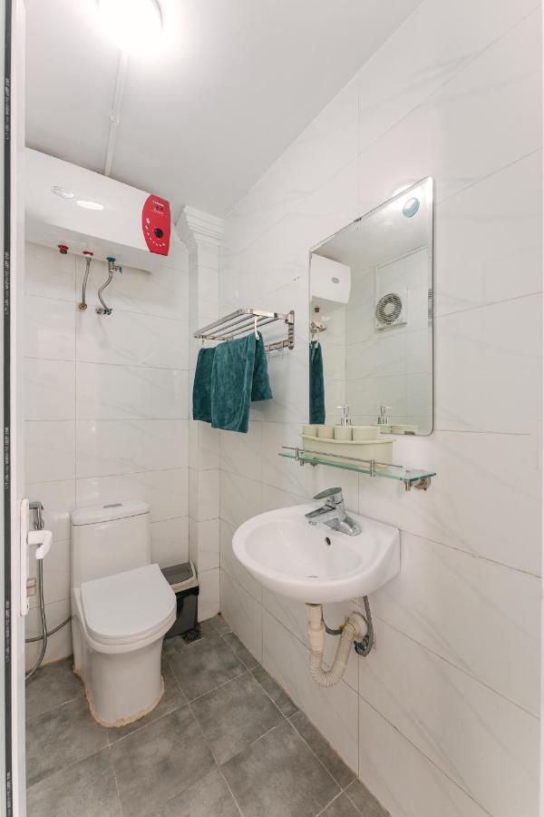 האנוי Delapong Homestay - 50M To Hoan Kiem Lake מראה חיצוני תמונה