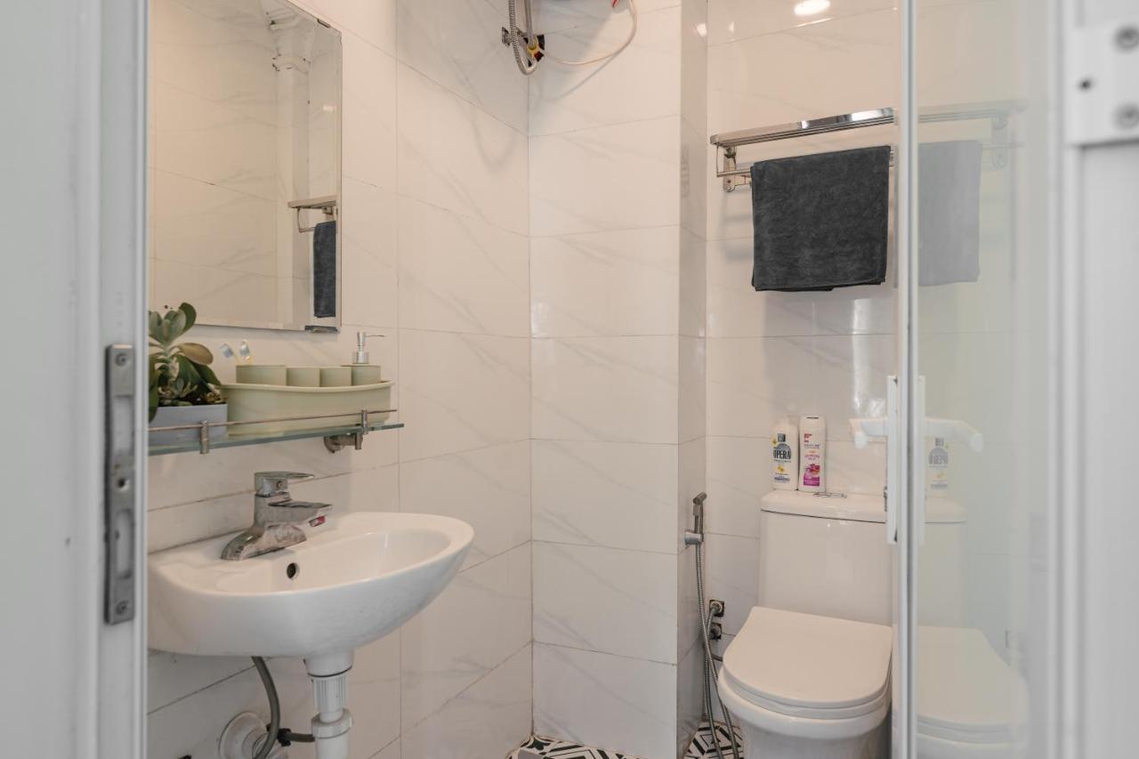 האנוי Delapong Homestay - 50M To Hoan Kiem Lake מראה חיצוני תמונה