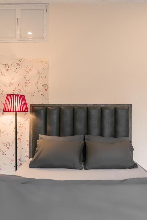 האנוי Delapong Homestay - 50M To Hoan Kiem Lake מראה חיצוני תמונה